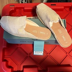 TOMS espadrille Slip-Ons